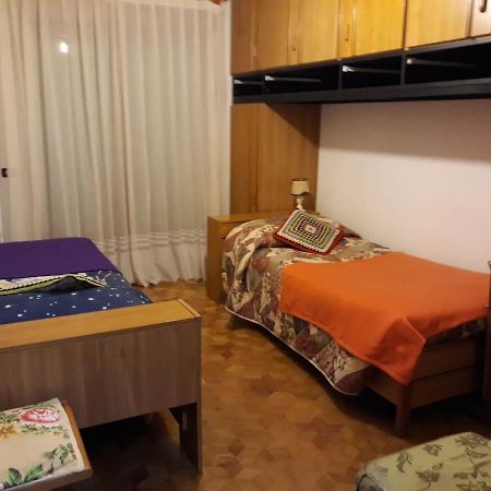 Appartamento Con Parcheggio Pubblico Sotto Casa Saint-Vincent Exteriör bild